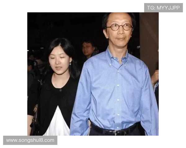 伏明霞买包像抢钱似的，到底谁能跟得上这节奏？